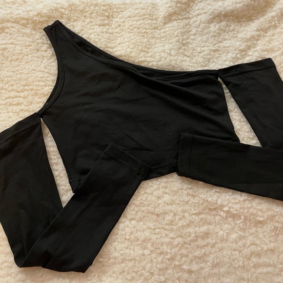 Black Shein cut out Blouse - Picture 1 of 3